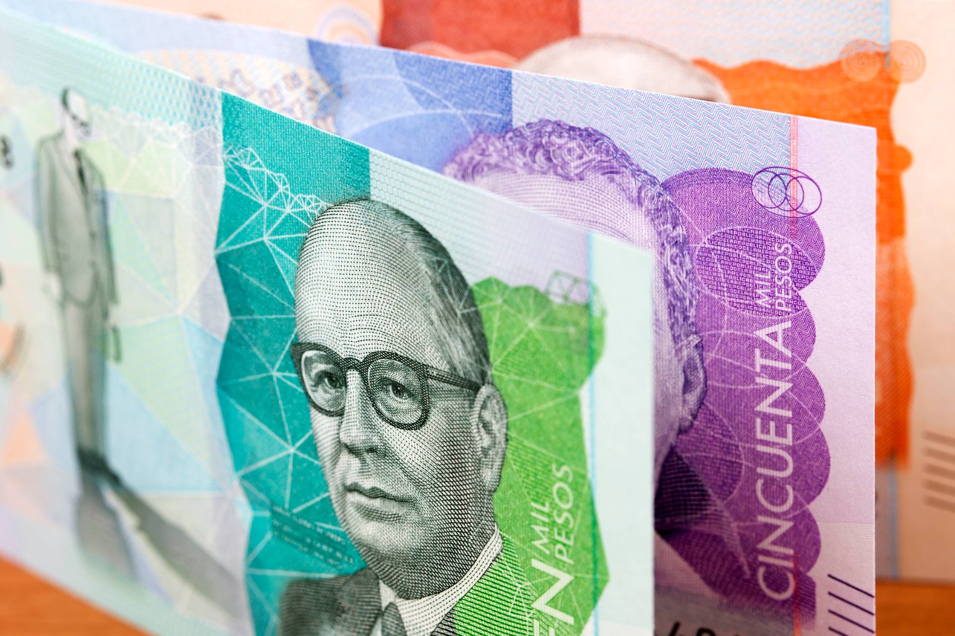 Multas tributarias más comunes en Colombia y cómo evitarlas